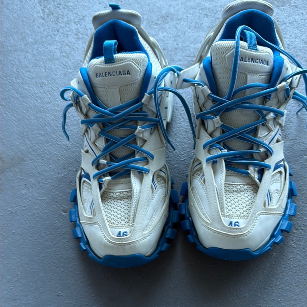 Balenciaga Cream and Blue Athletic Shoes size 46 no insole “Authentic” No box